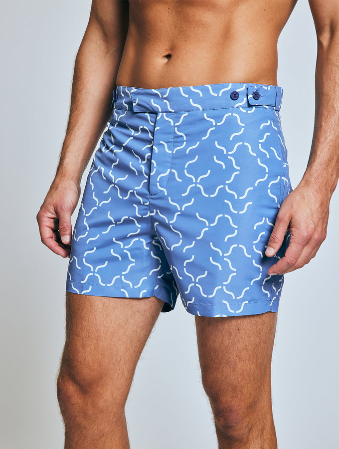 TAILORED SWIM SHORTS LINEAR TILE PRINT